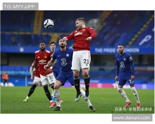 曼联与诺维奇精彩对决回顾2020赛季全场集锦与精彩瞬间分析