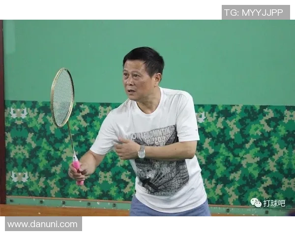 专访羽毛球明星杨强揭秘他成功背后的秘密与奋斗历程