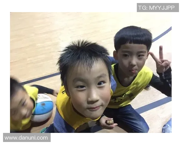 刘晓宇的成长之路与篮球梦想的追逐历程分享